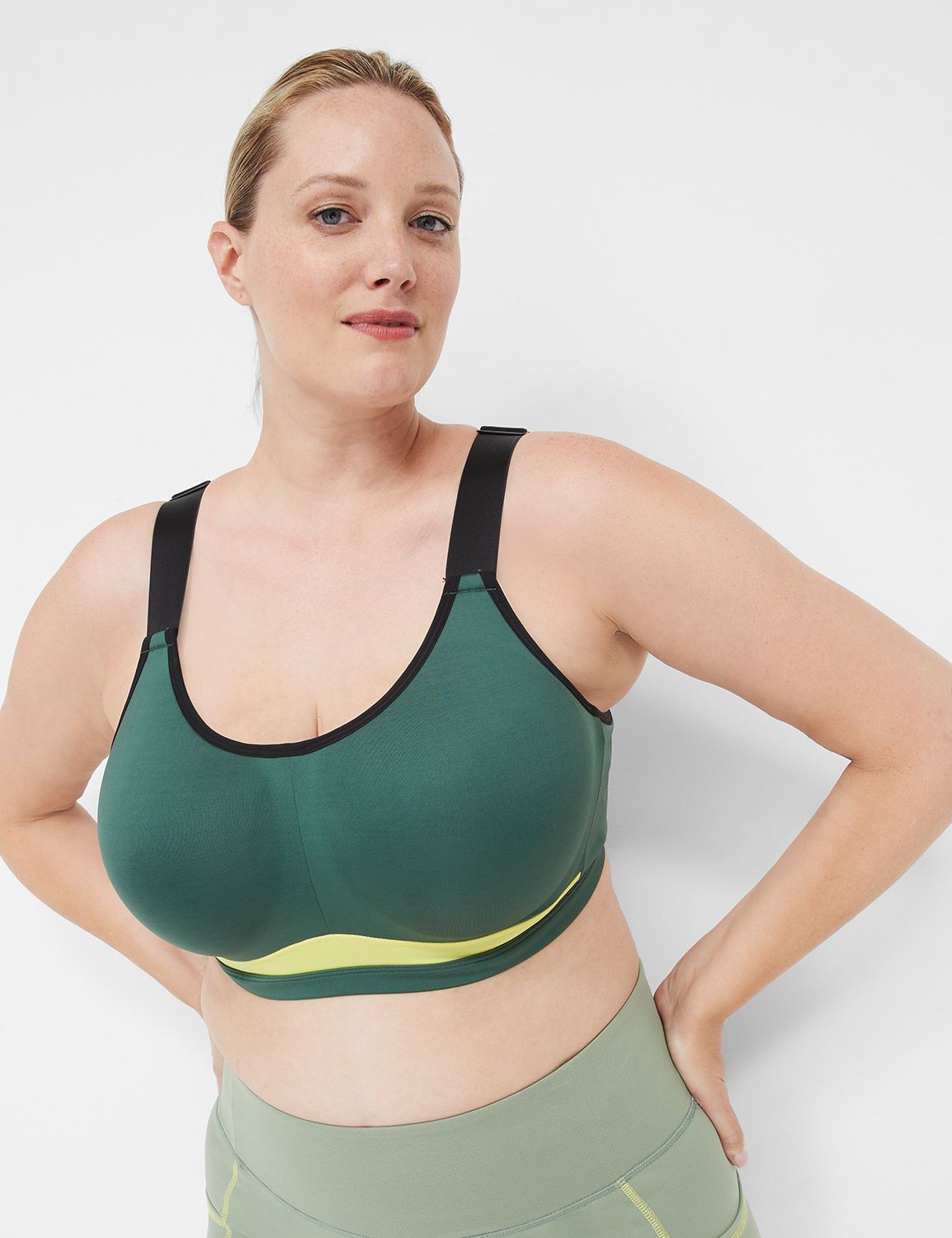 LIVI Wicking High Impact UW Sport Bra 1113662  F:LBF21142MidnightBlurLargeV3_CW7:32H