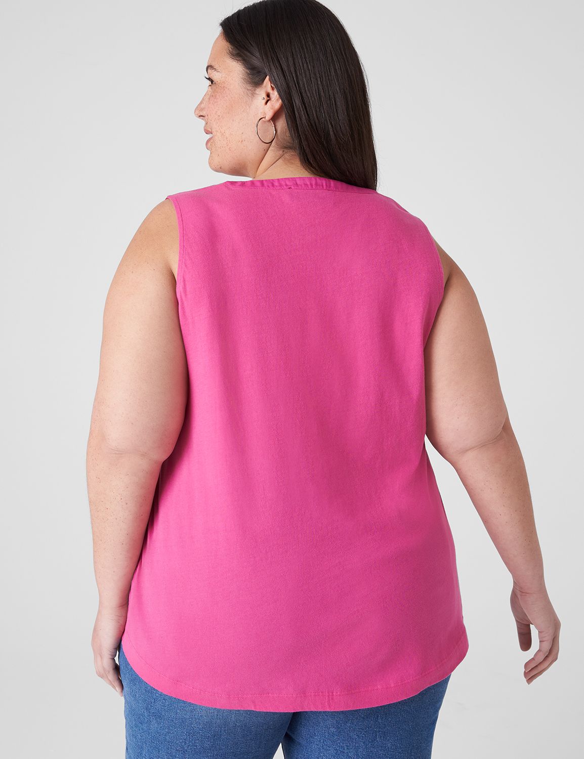 Classic Sleeveless Notch Neck Woven Product Image 2