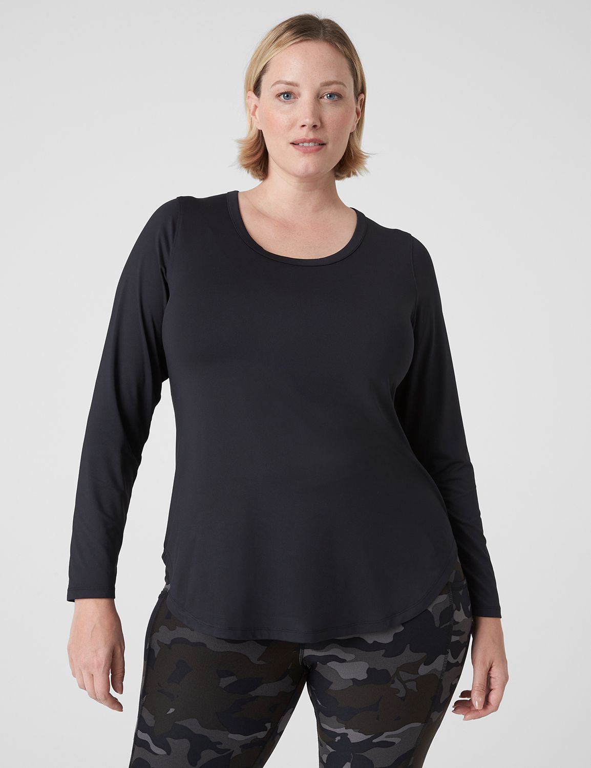 LIVI Long Sleeve Scoop Neckline Wic Product Image 1