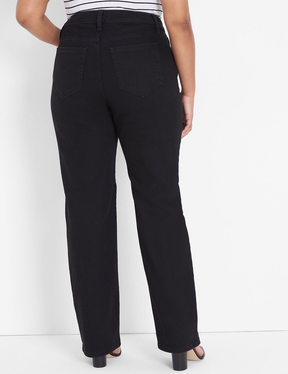 Signature Fit Slim Straight Jean