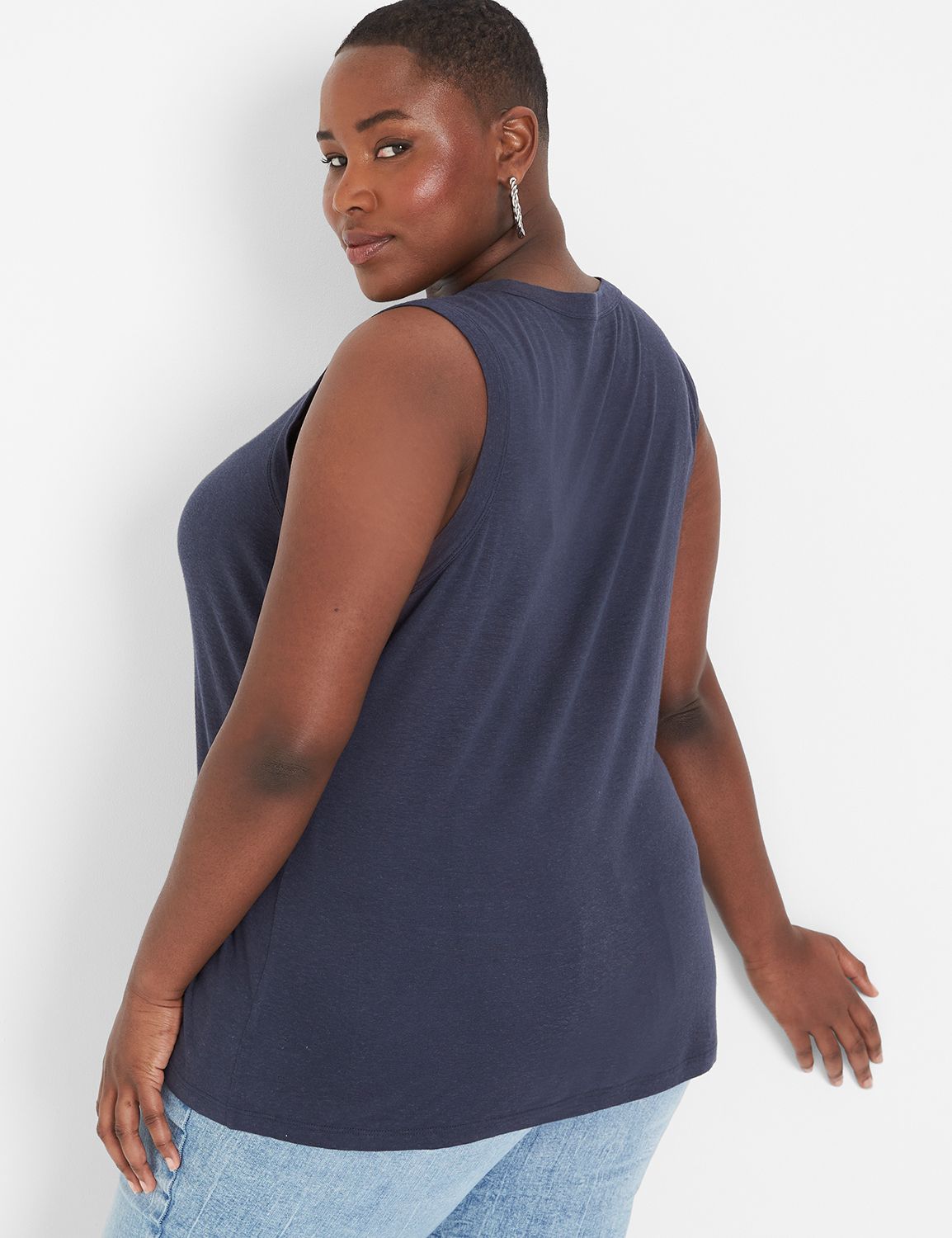 Classic Sleeveless Crew Neck Set Ta Product Image 2