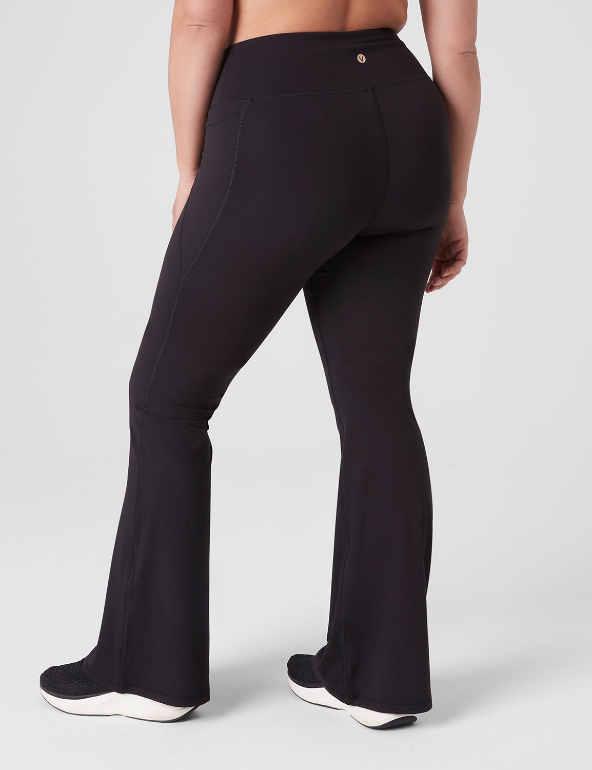 LIVI Active Black Active Pants Size 22 - 24 (Plus) - 56% off