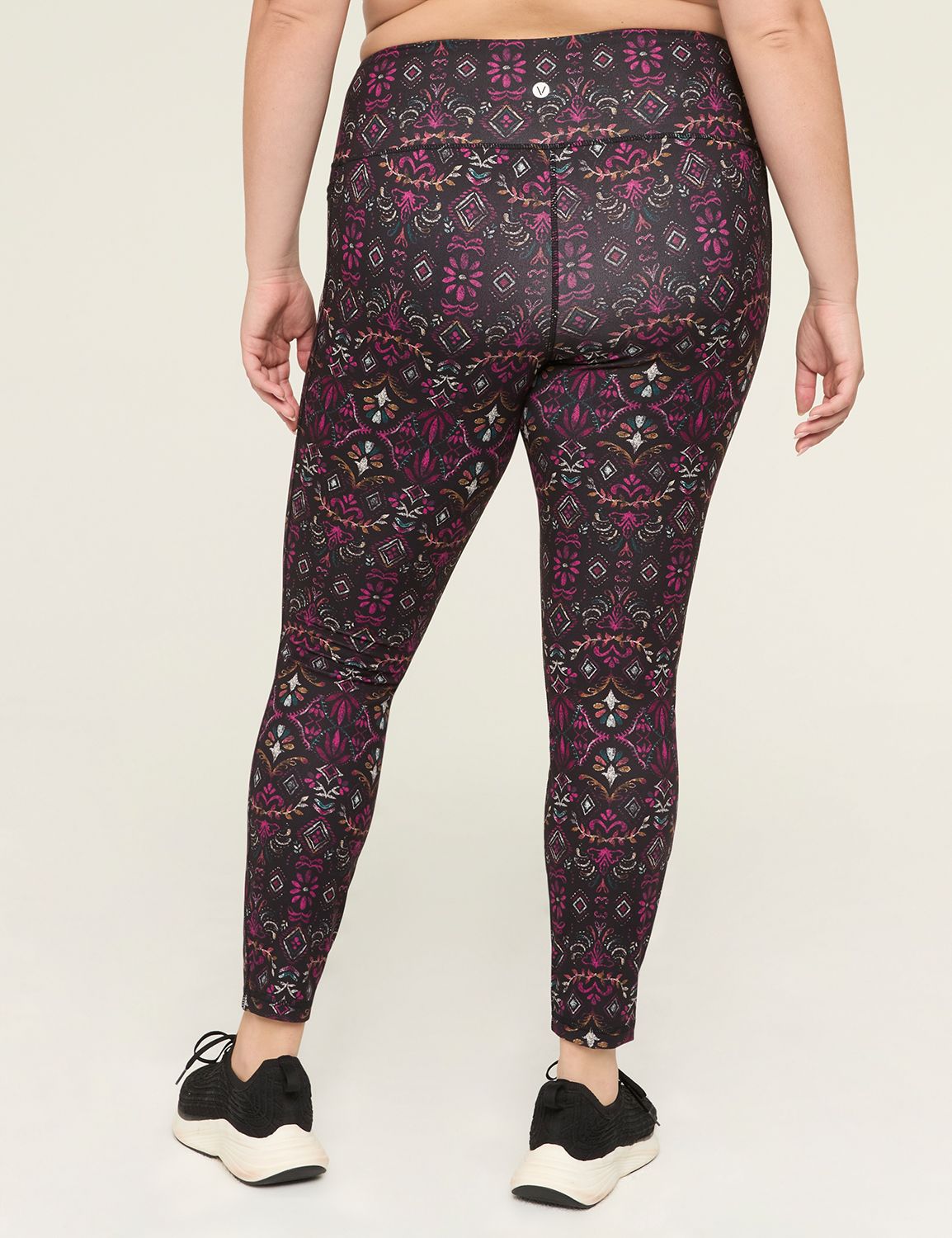 LIVI High-Rise Recycled LIVI Soft 7/8 Legging | LaneBryant