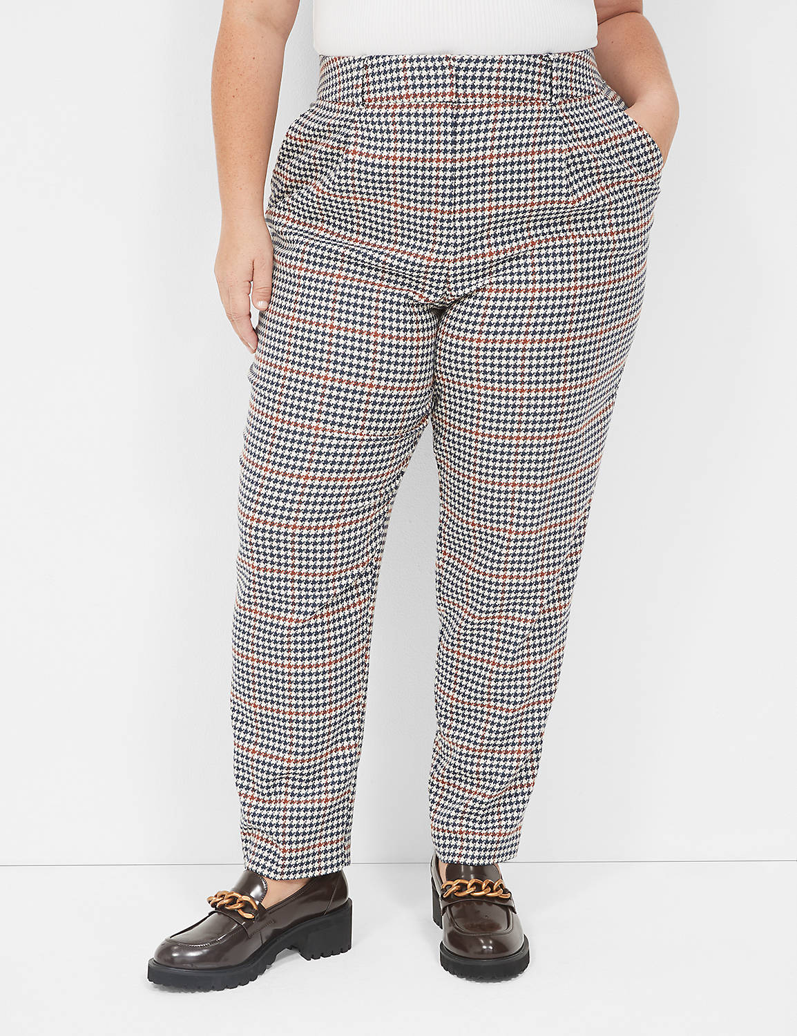 THE PLEATED TAPERED LEG PANT - HOUN Product Image 1