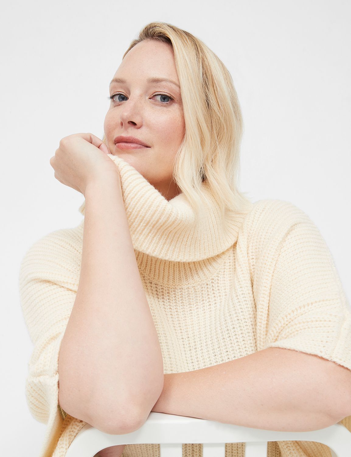 Knit Poncho Product Image 4