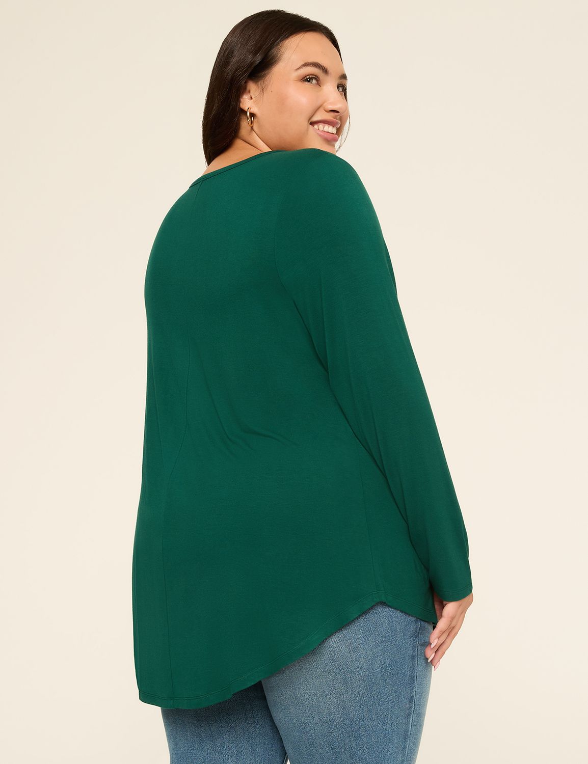 Classic Long Sleeve Crew Neck Curve Product Image 2