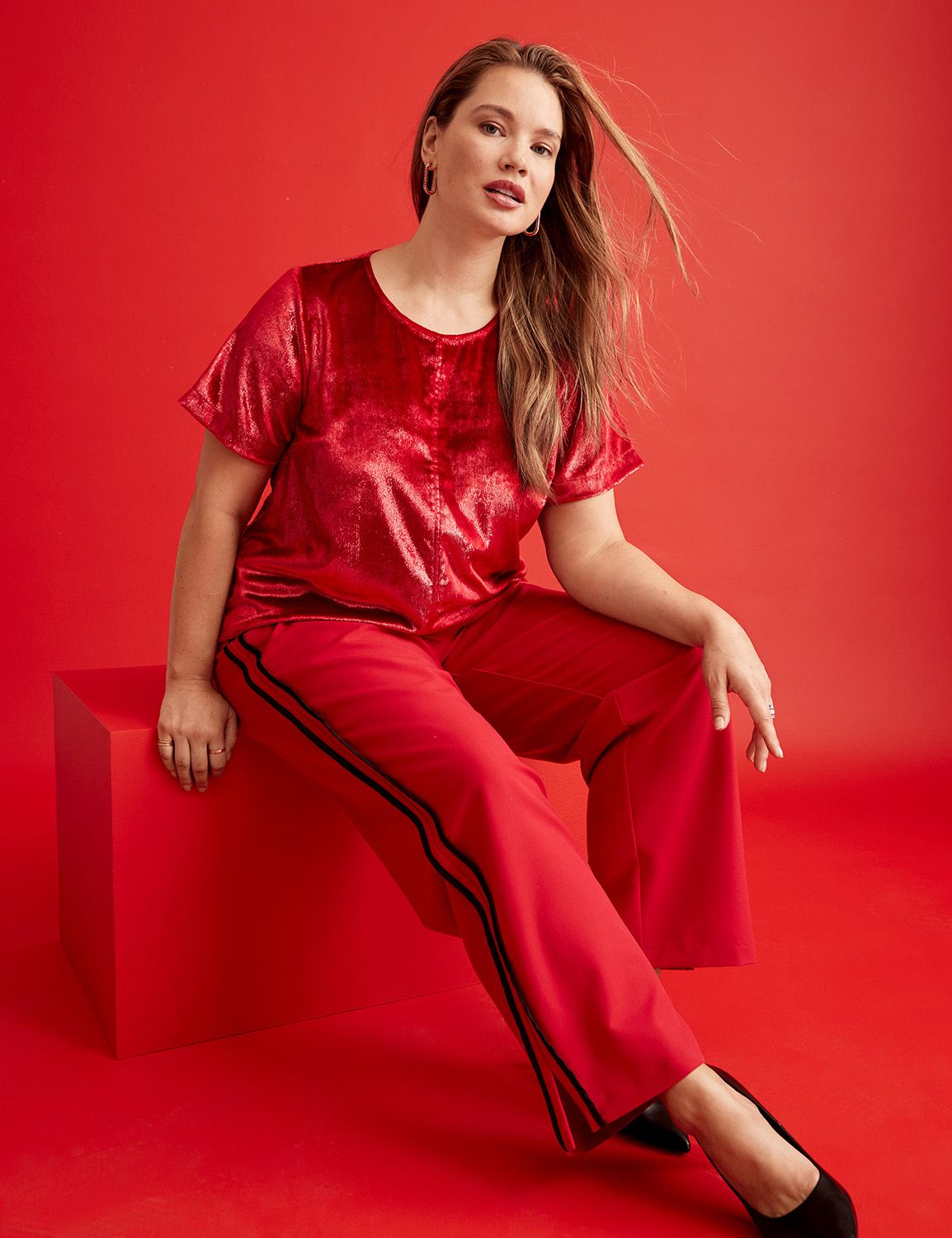 THE EXPOSED SEAM STRAIGHT LEG PULLO Product Image 1