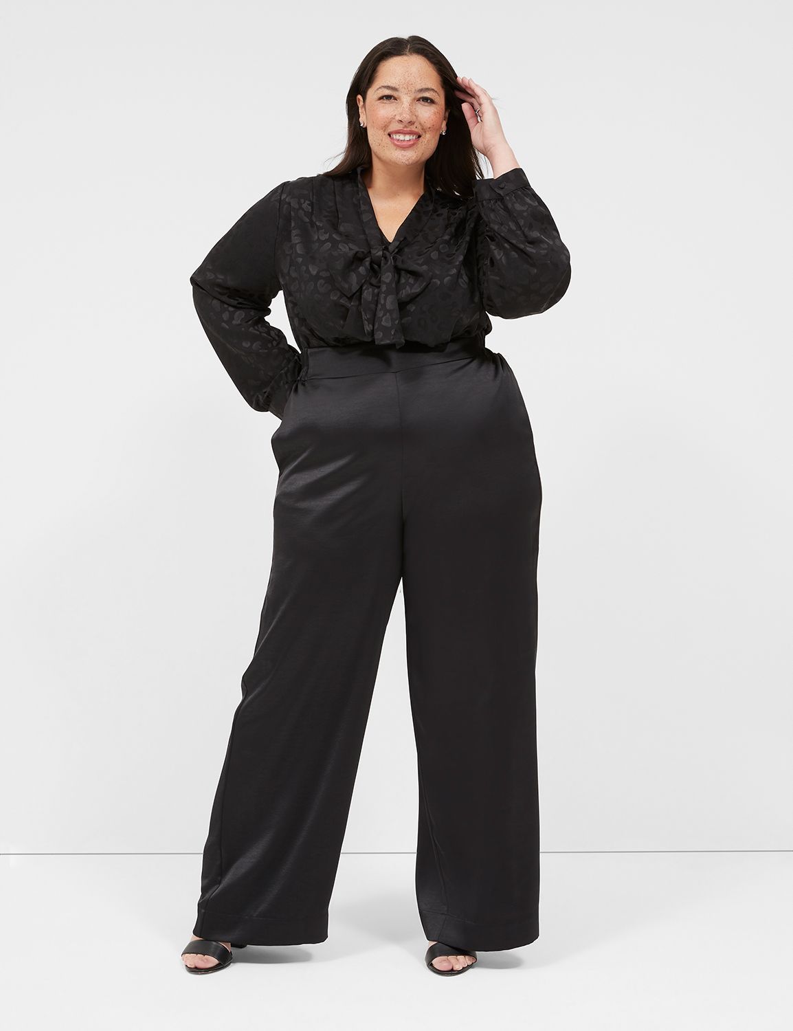 Classic Long Sleeve Tie Neck Popove | LaneBryant