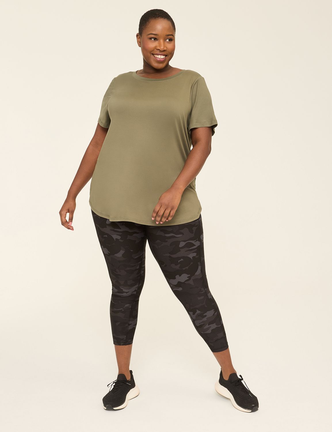 LIVI High Rise Wicking 7/8 Legging Product Image 3
