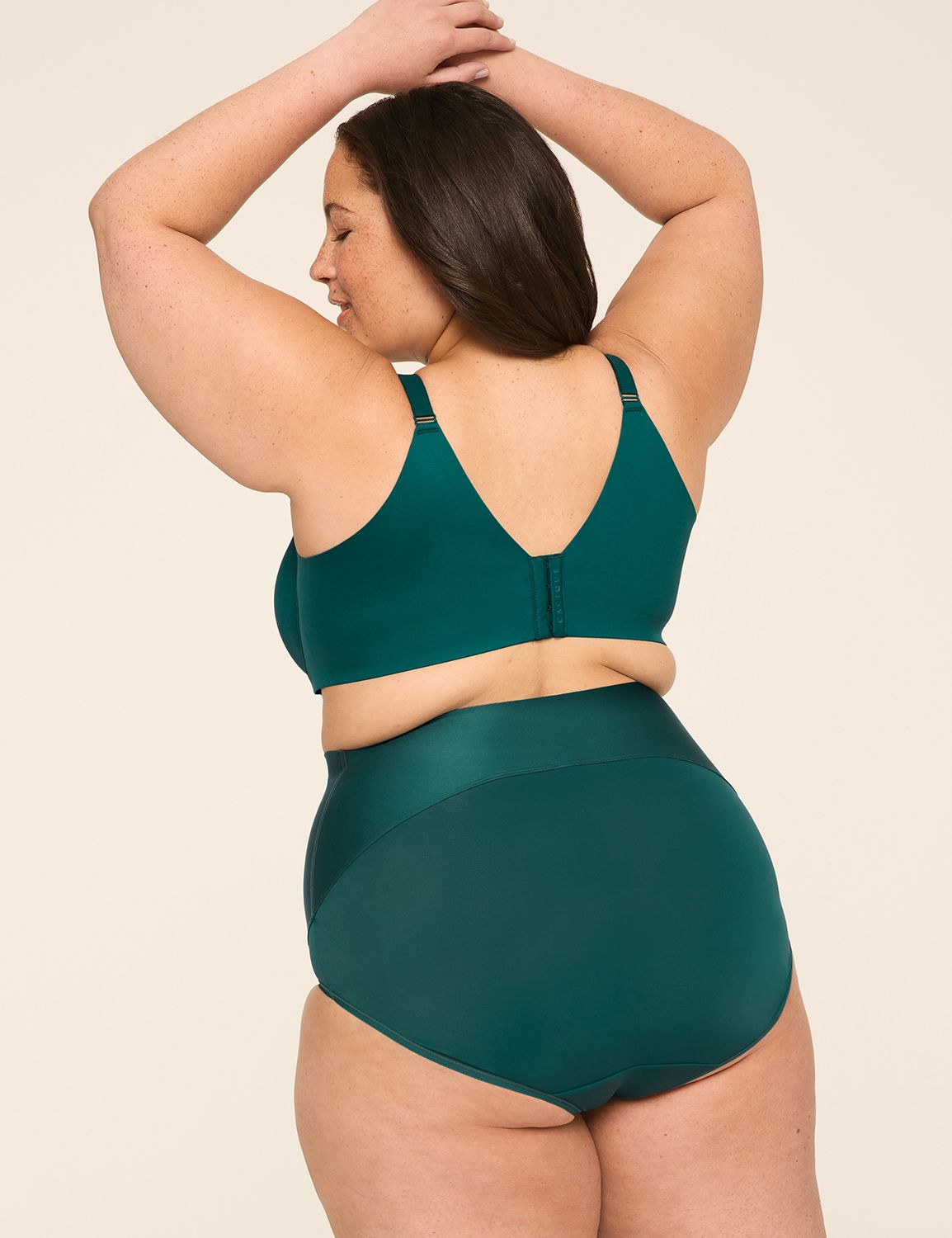 Totally Smooth Lightly Lined Balconette Bra