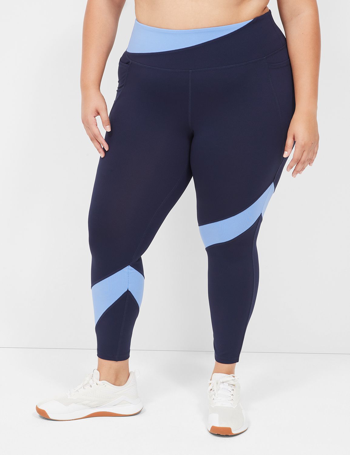LIVI High-Rise Signature Stretch Legging With Smoothing Control Tech
