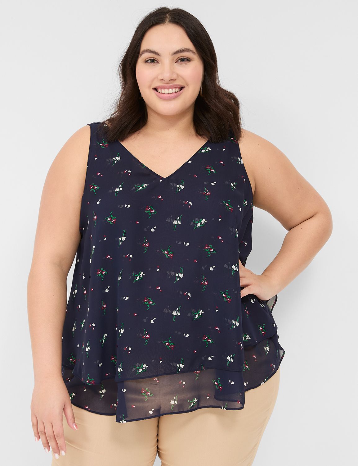 Noelle - Floral Top - V-neck Swing Sleeves