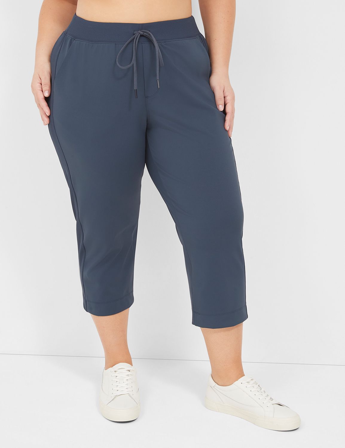 Pull-On Slub Knit Capri Pant