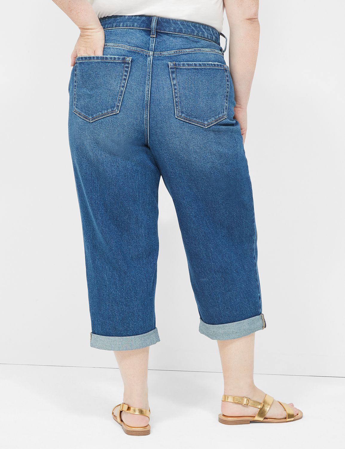 Seven7 Jeans Size 10 Womens Medium Wash Denim Distressed Capris 26 length