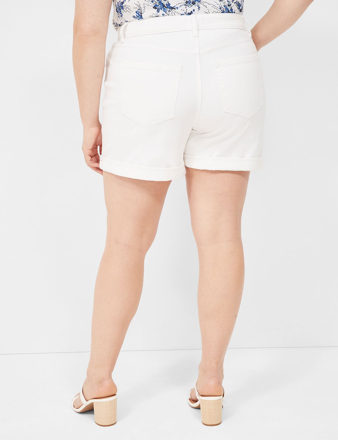 Women's plus outlet size white shorts