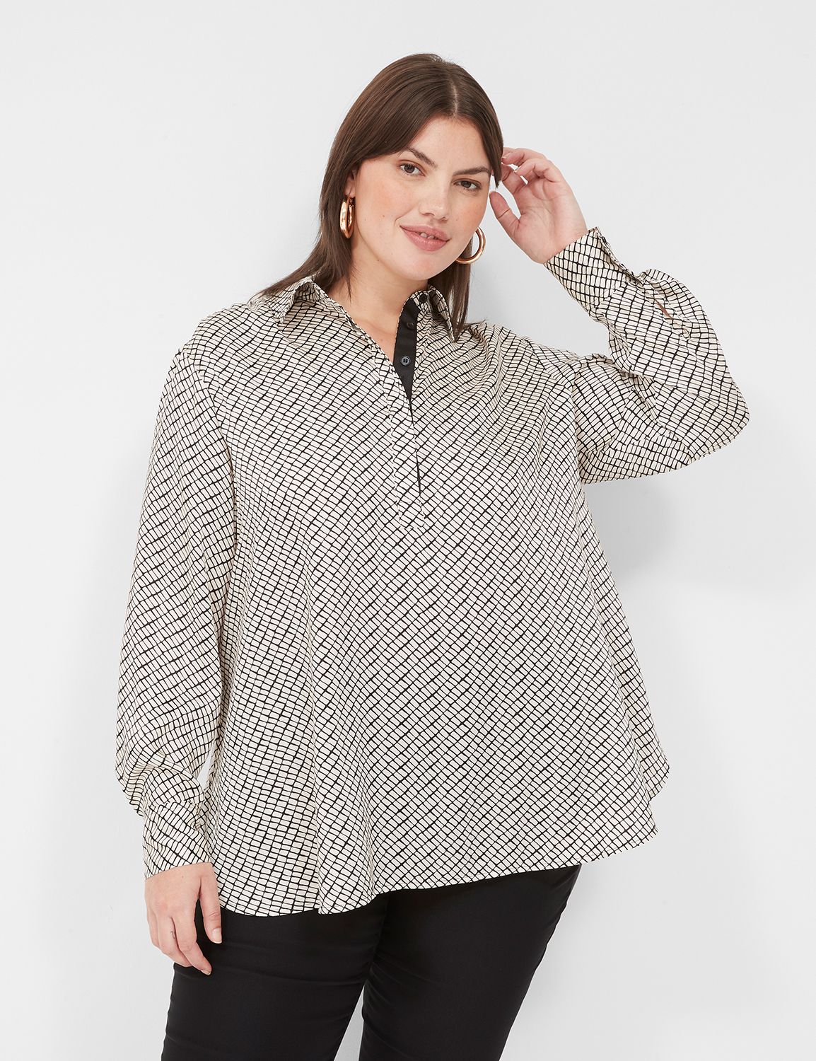 LS Tie-Collared Step Hem Blouse w/ Product Image 1