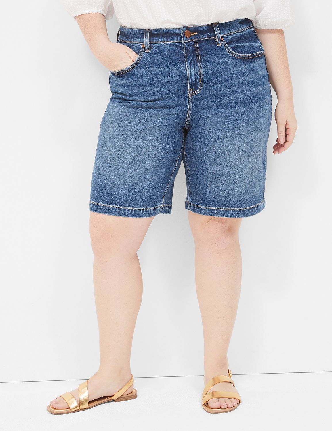 Boyfriend Fit Bermuda Jean Short