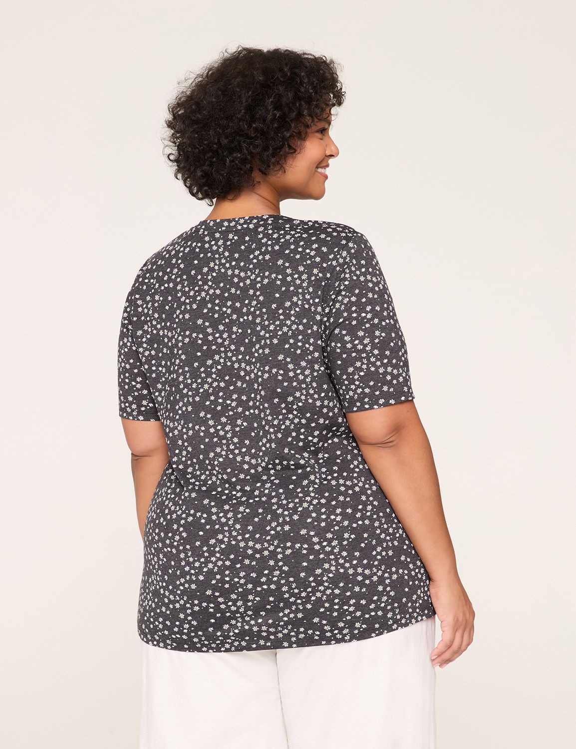 Classic Perfect Sleeve V Neck Tee S Product Image 2