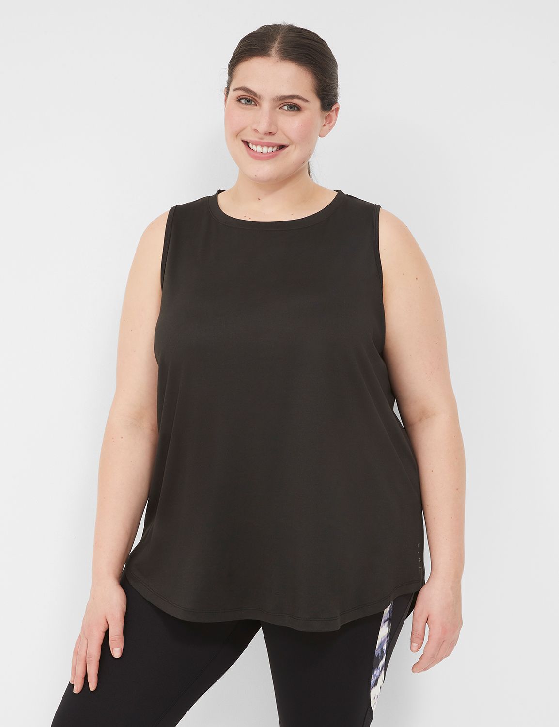 LIVI Sleeveless Crew Neckline V Bac Product Image 1