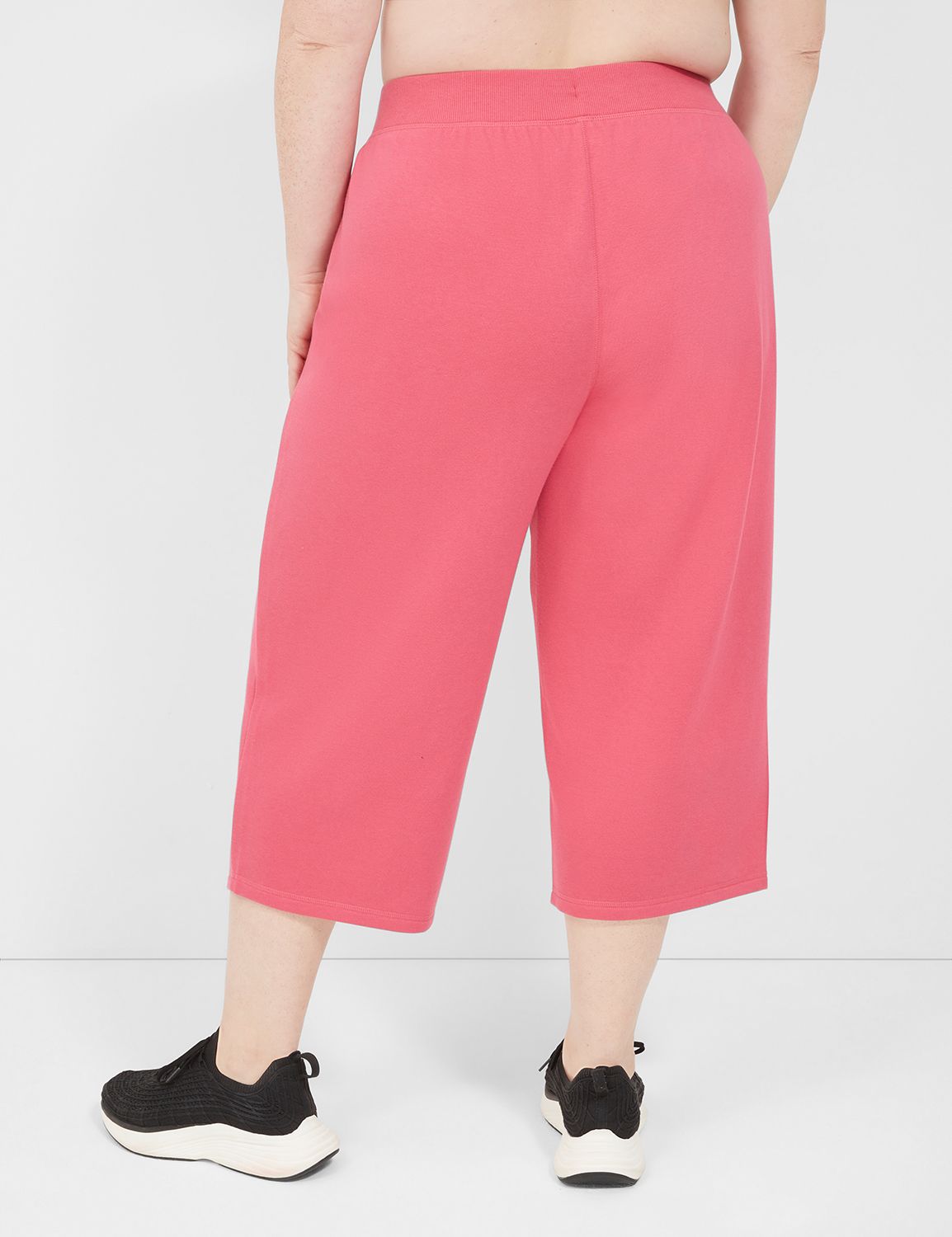 LIVI French Terry Cropped Relaxed Straight Pant