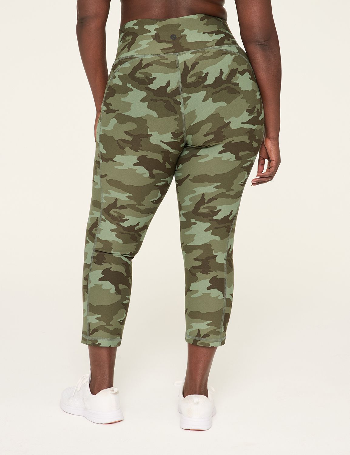 LIVI High-Rise Wicking Capri Legging