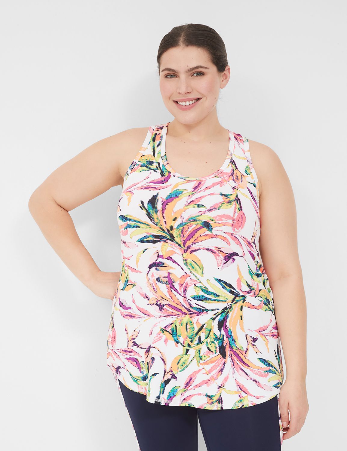 LIVI Sleeveless Scoop Neckline Wick Product Image 1