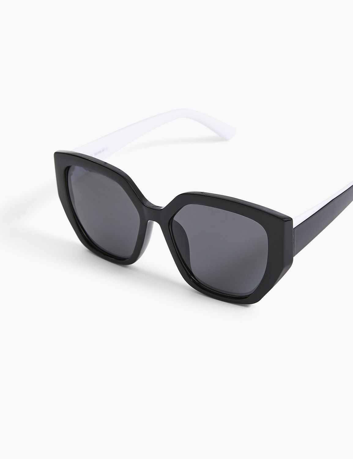 Black & White Cateye Sunglasses