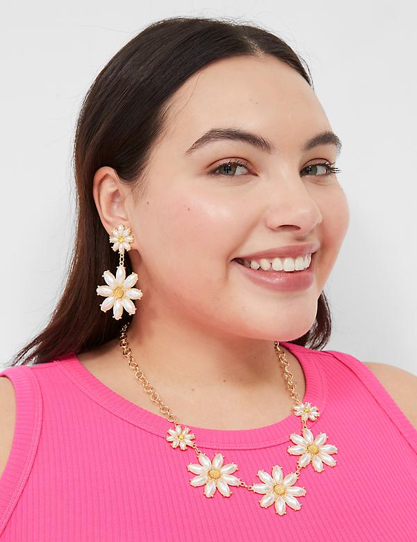 Floral Pearlized Statement Necklace