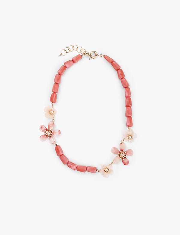 Pink Floral Resin Single-Row Necklace