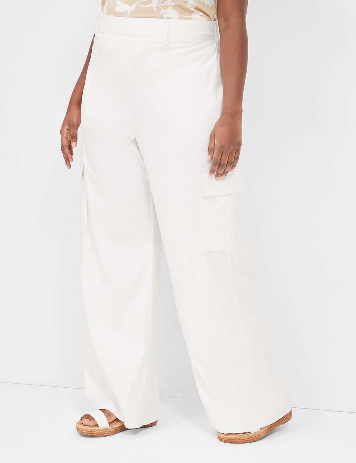 Pull-On Linen Straight Leg Cargo Pant