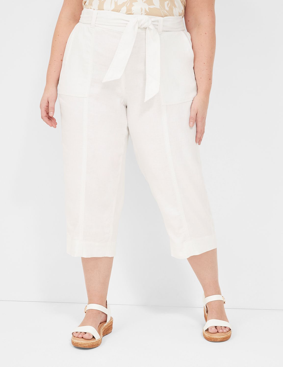 Pull-On Twill Linen Capri Pant