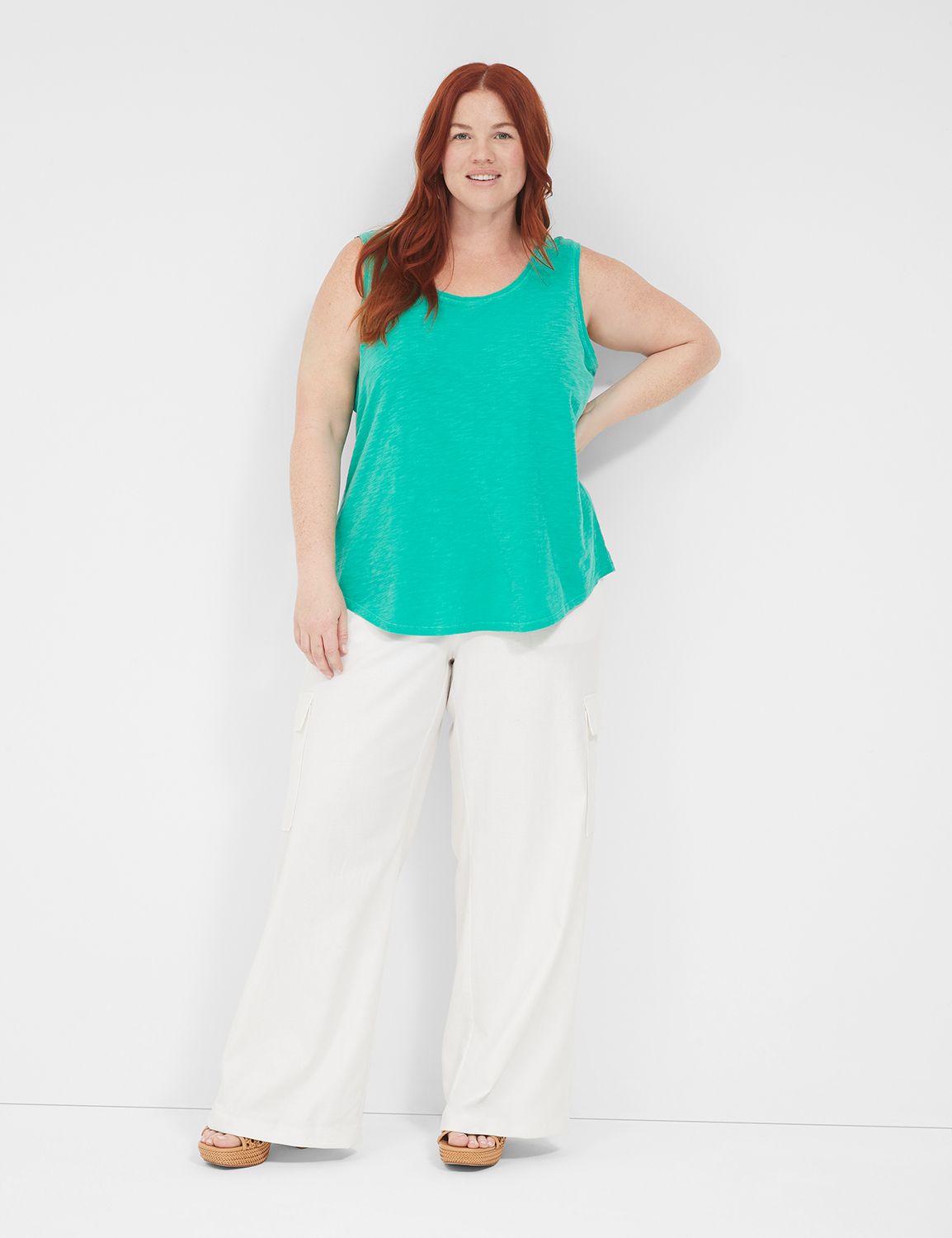Lace Contrast Scoop Neck Tank