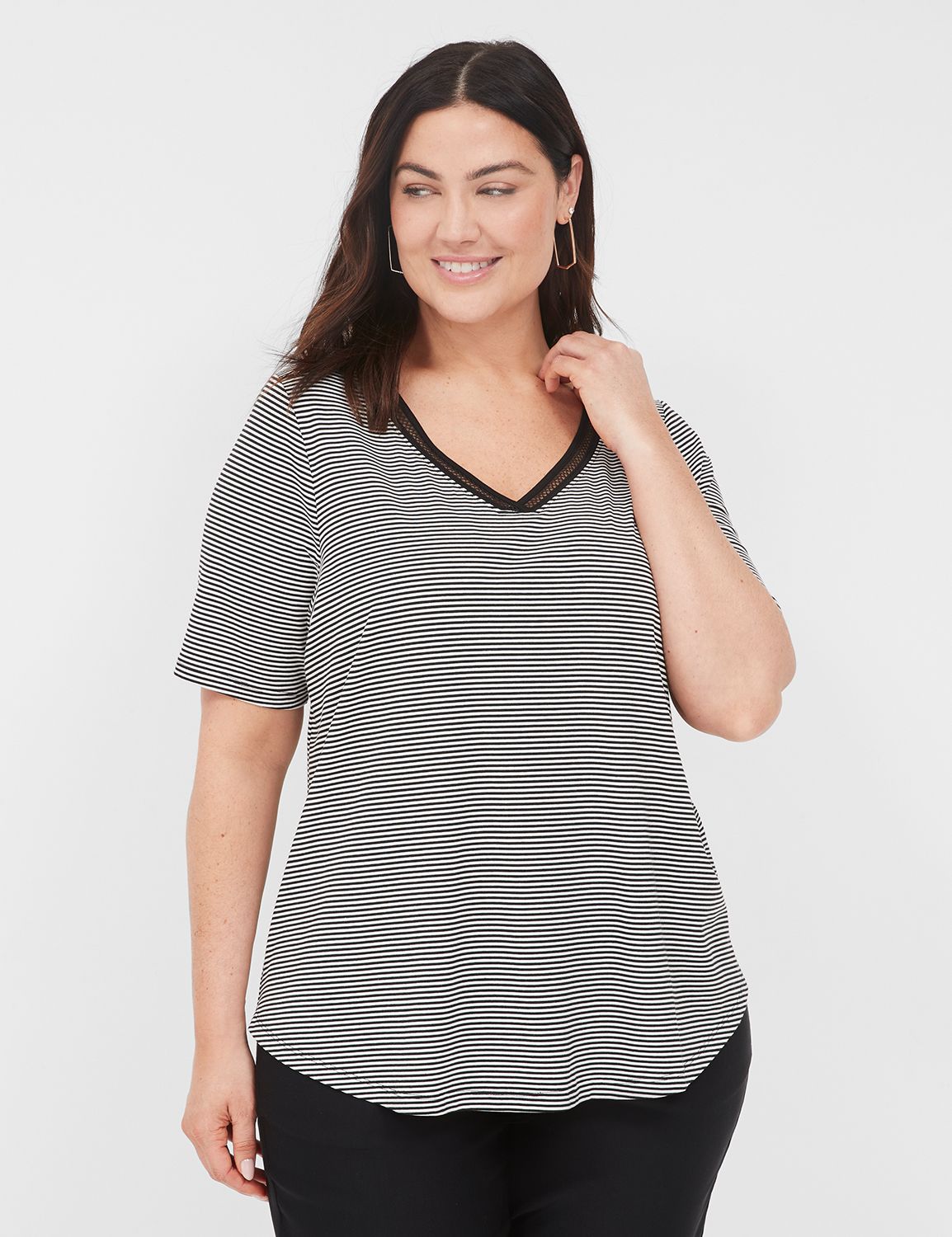 Classic Perfect Sleeve V-Neck City Product Image 1
