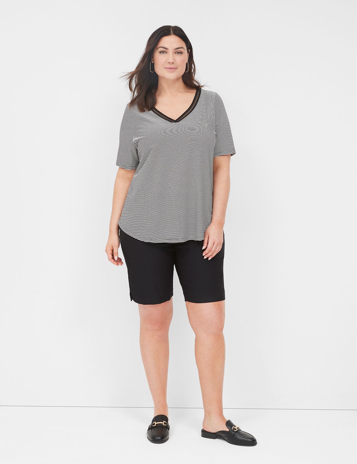 Classic Perfect Sleeve V-Neck City Product Image 3