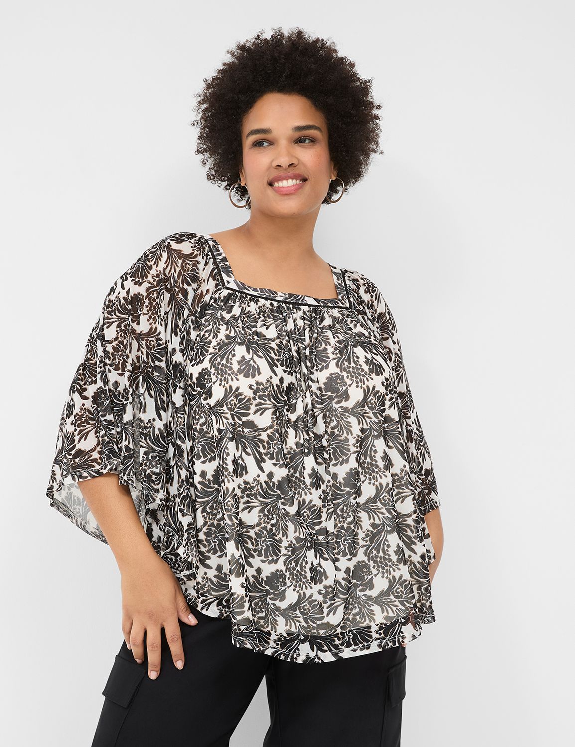 Relaxed Short Sleeve Square Neck Tr Product Image 1
