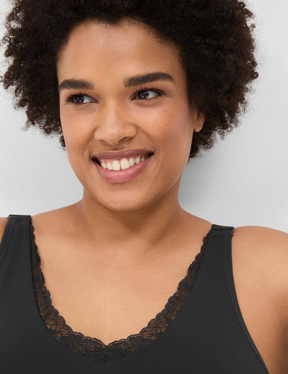 SEAM DETAIL BRALETTE WITH TASSELS ELECTRIC LOVELAND