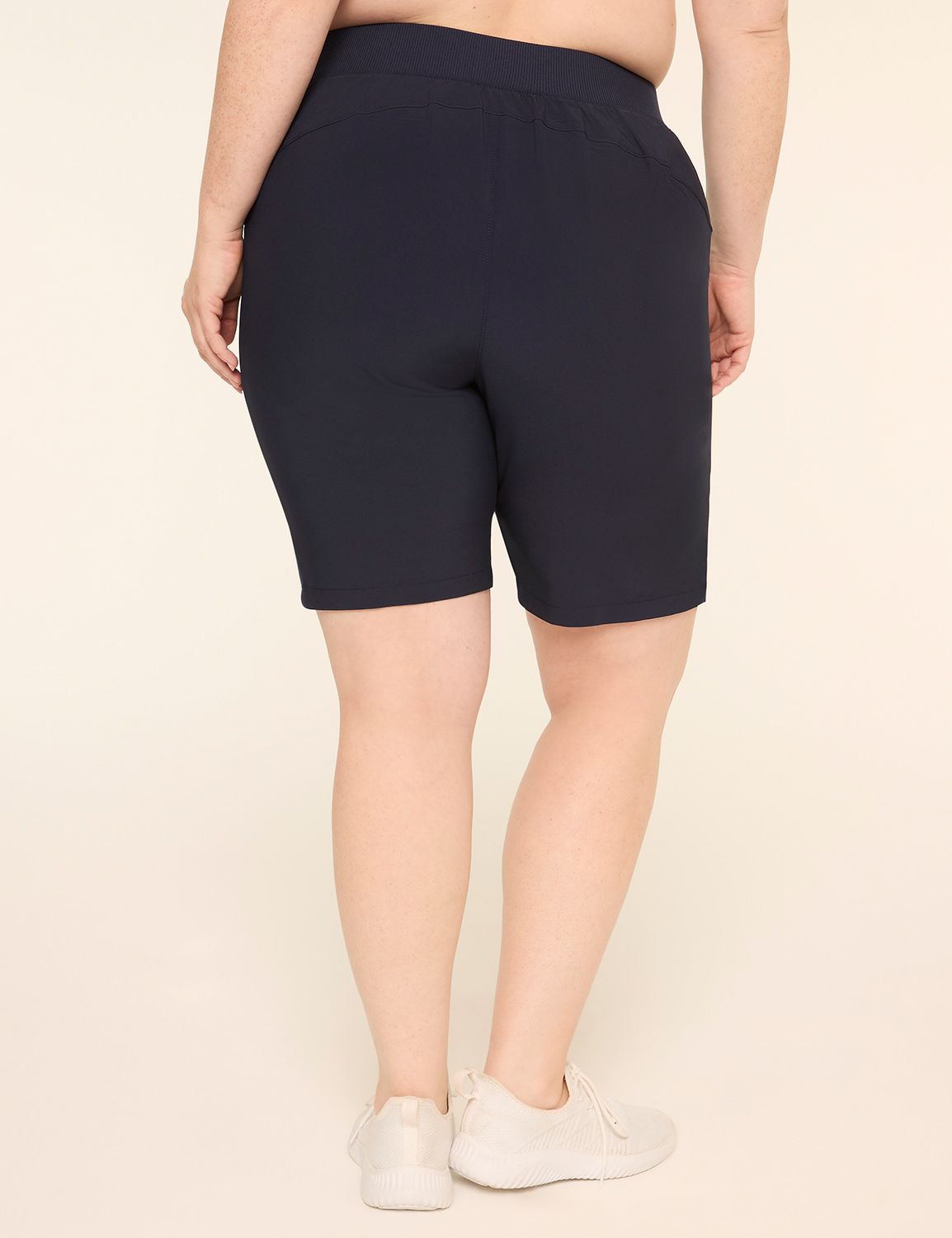 LIVI Stretch Woven Bermuda Short