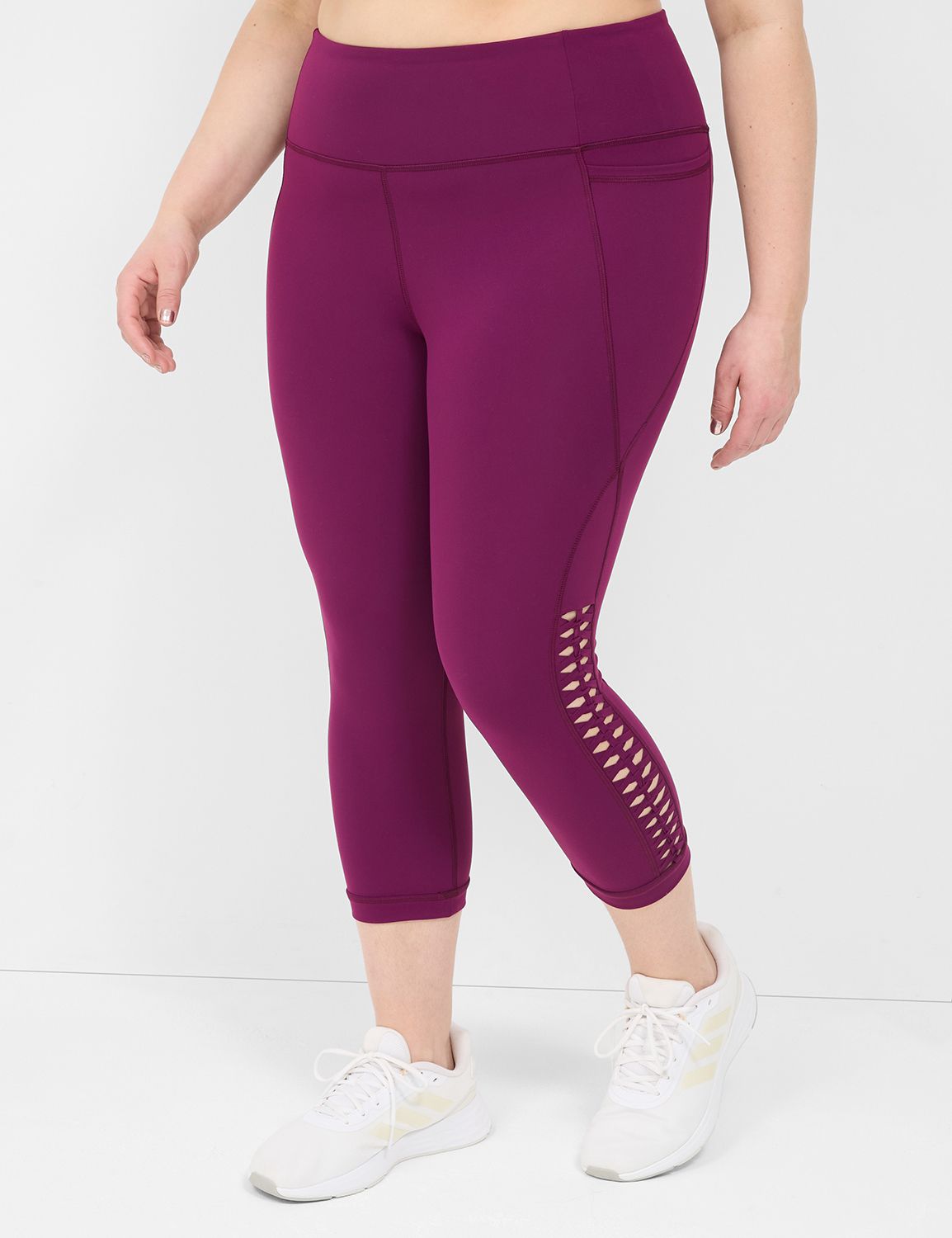 LIVI High-Rise Recycled LIVI Soft Capri Legging With Macrame