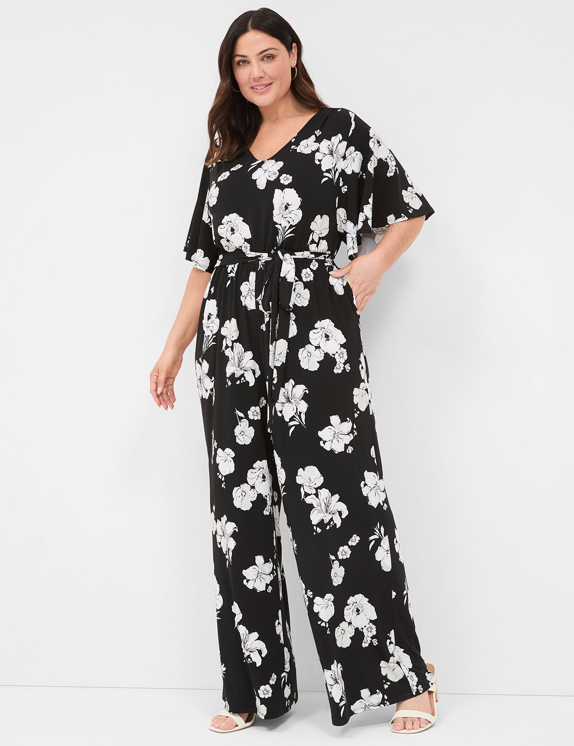 Short flutter sleeve V neck wide le Product Image 1