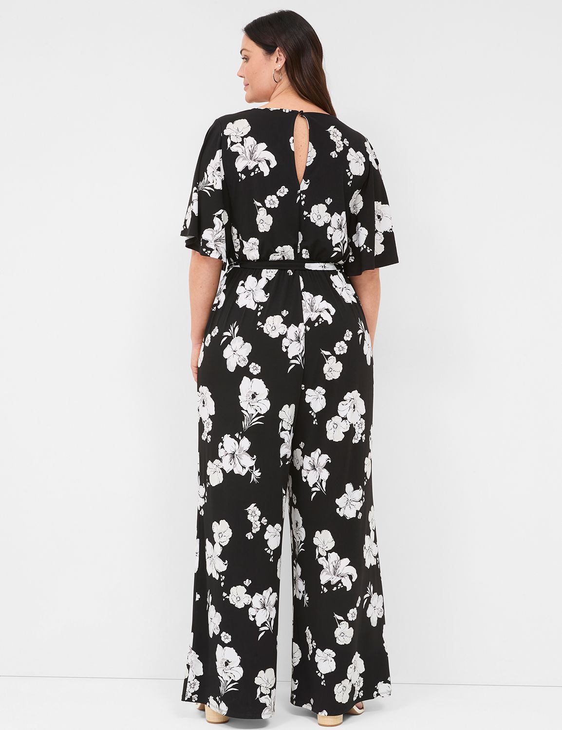 Short flutter sleeve V neck wide le Product Image 2