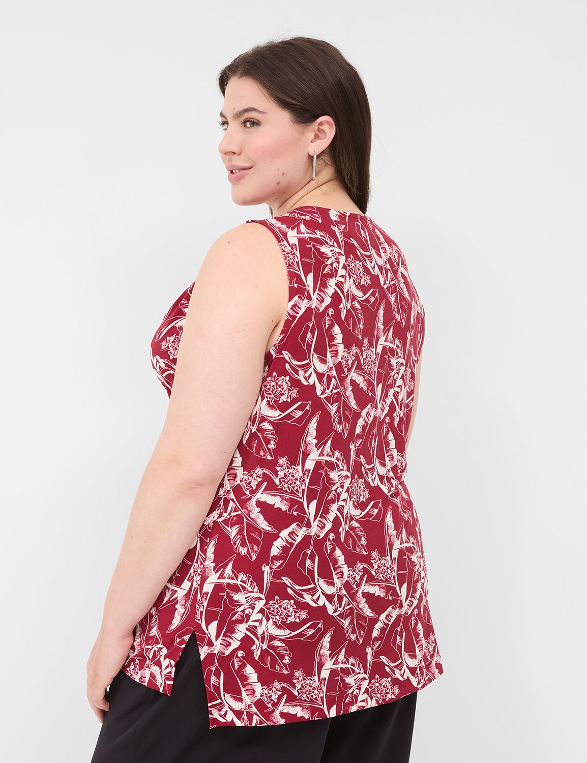 The Drape Neck Shell S 1140363 Product Image 2