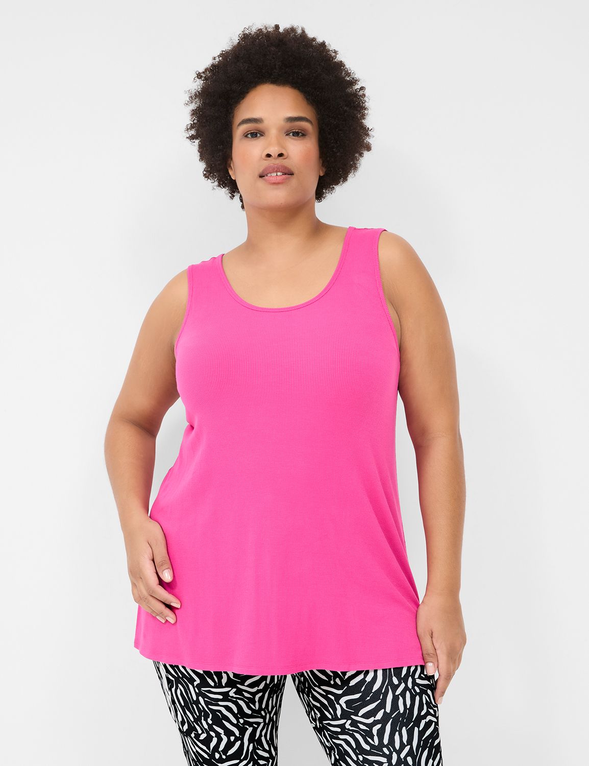 LIVI Sleeveless Scoop Neckline Twis Product Image 2