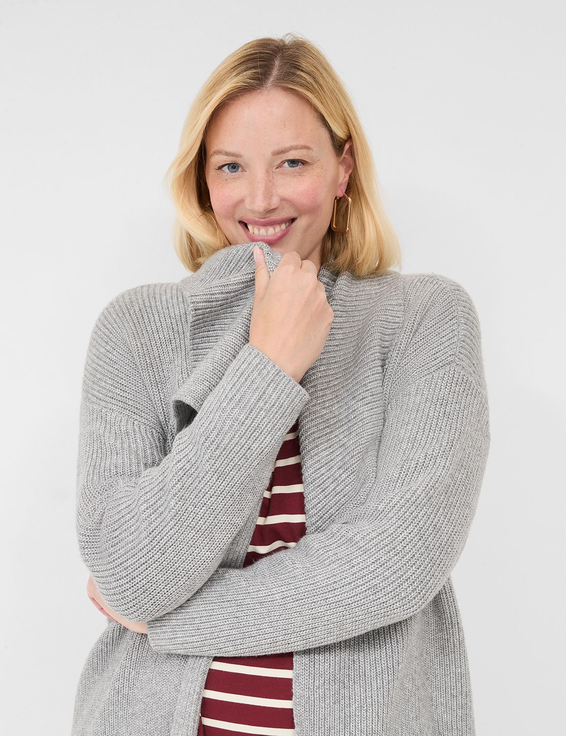 Classic Long Sleeve Ribbed Blanket Product Image 3