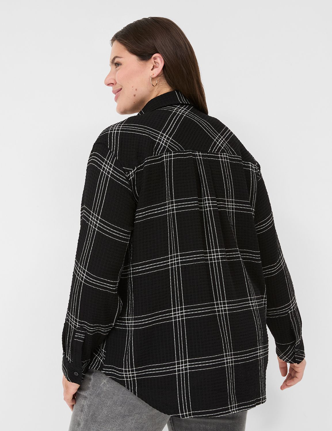 Classic Long Sleeve Button Down Cri Product Image 2