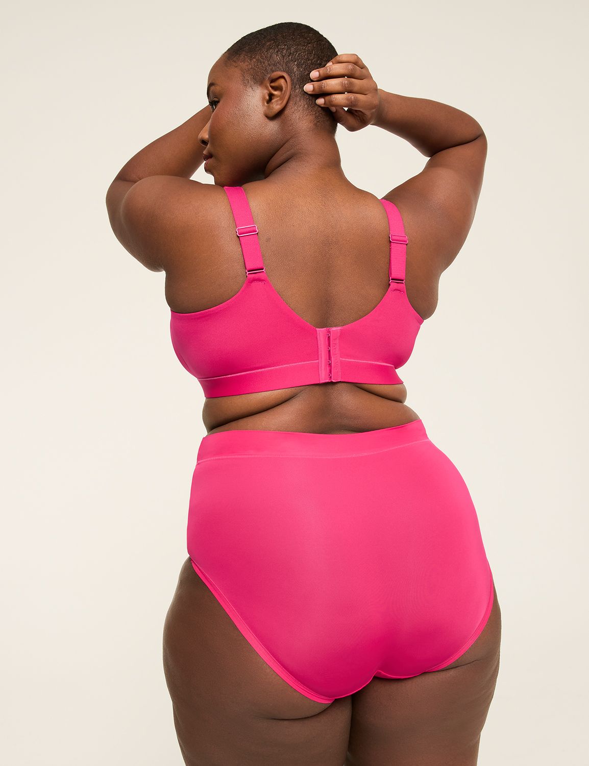 Comfort Bliss No-Wire Lightly Lined Scoop-Neck Bra