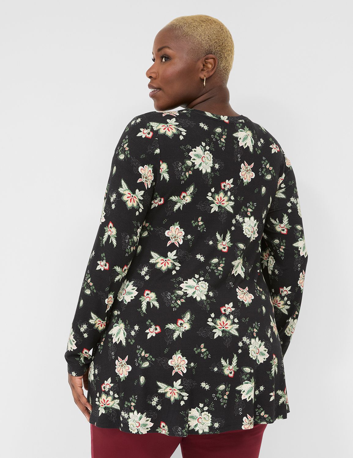Classic Long Sleeve V-Neck Swing Te Product Image 2