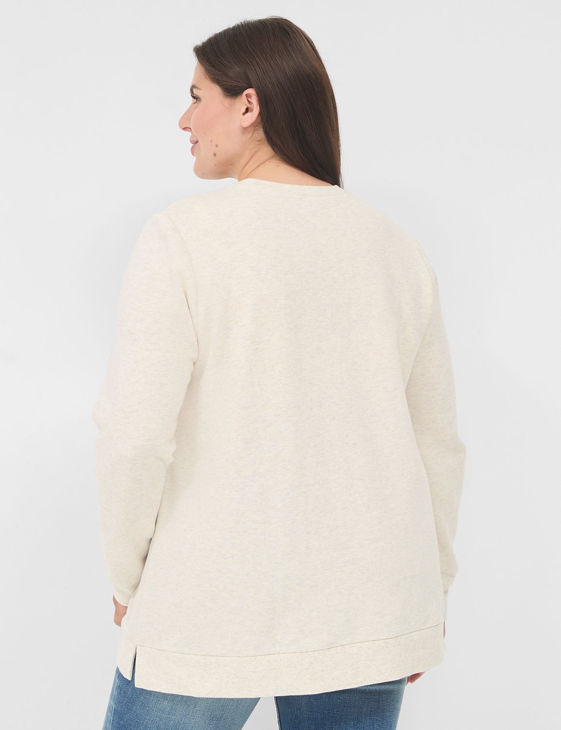 LHANTEL™ - Long Sleeve Sweatshirt