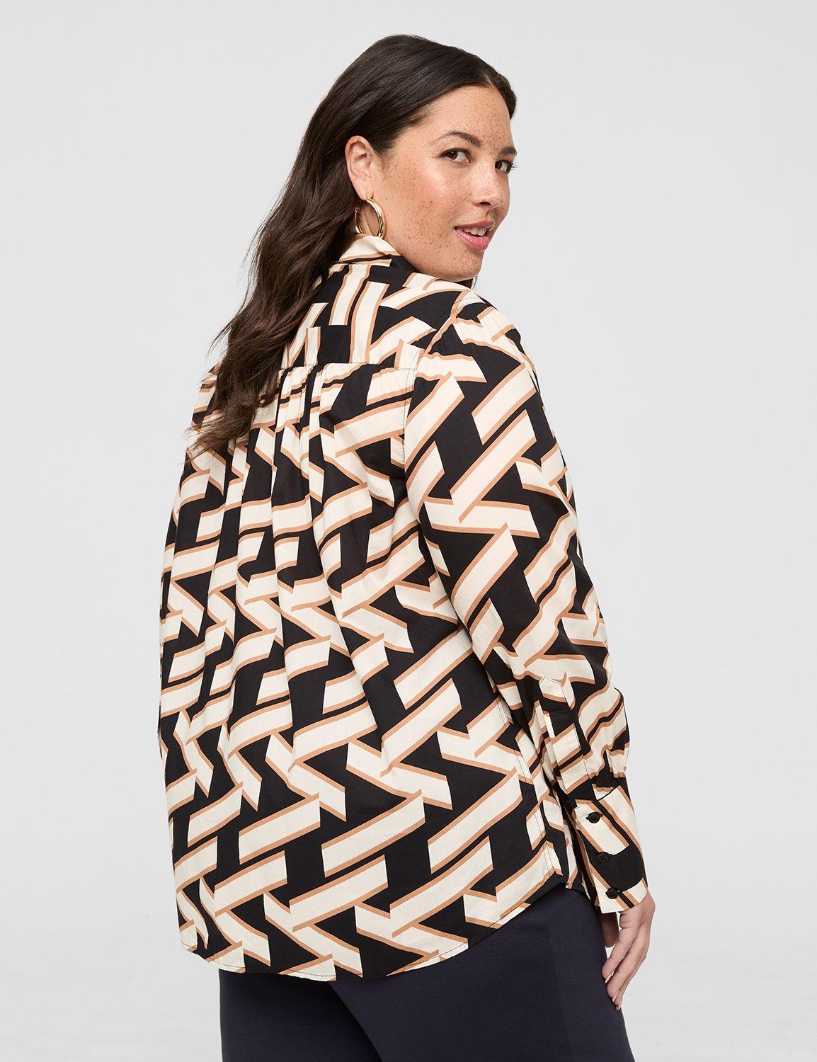 V-Neck Popover w/ Collar (Liverpool)