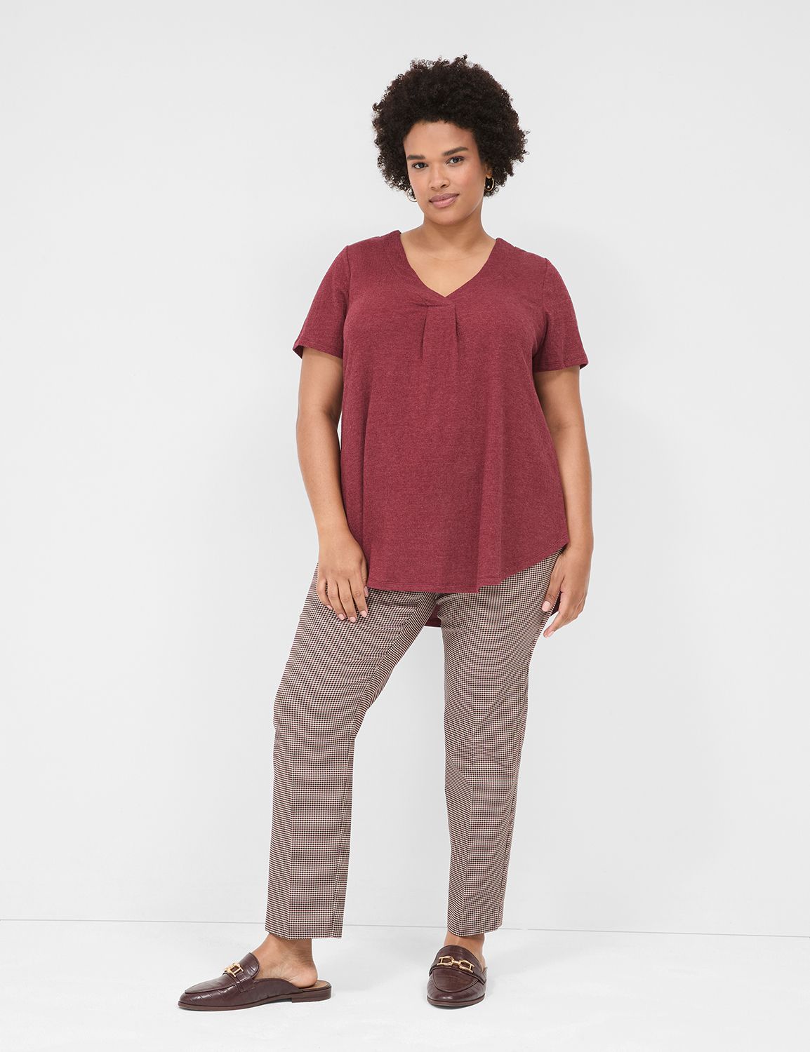 Casual Classic Short Sleeve Vneck T Product Image 3