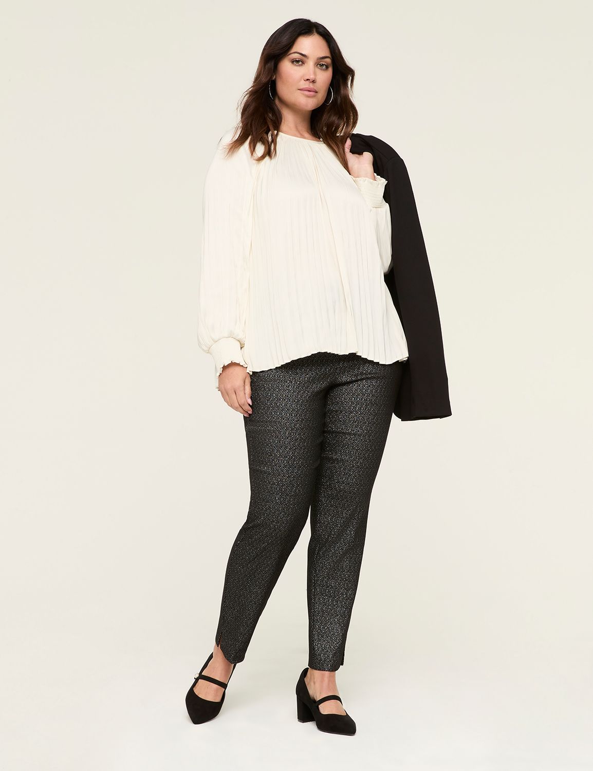 Long Sleeve Raglan Crew Neck Pleate Product Image 3